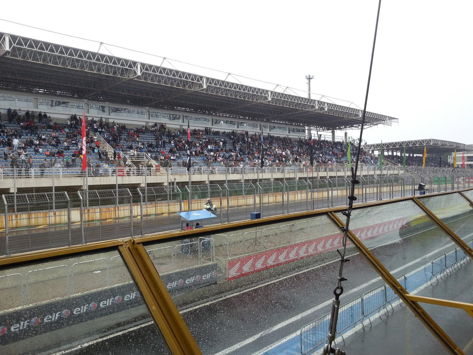 São Paulo suspende temporariamente corridas de moto em Interlagos