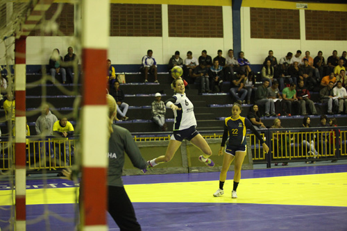 Torneio de futebol com participação grátis feminina leva campeã à Copa -  Esportividade - Guia de esporte de São Paulo e região