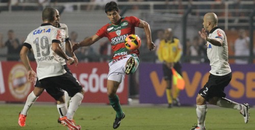 Corinthians 0x0 Portuguesa em 8 de junho de 2013