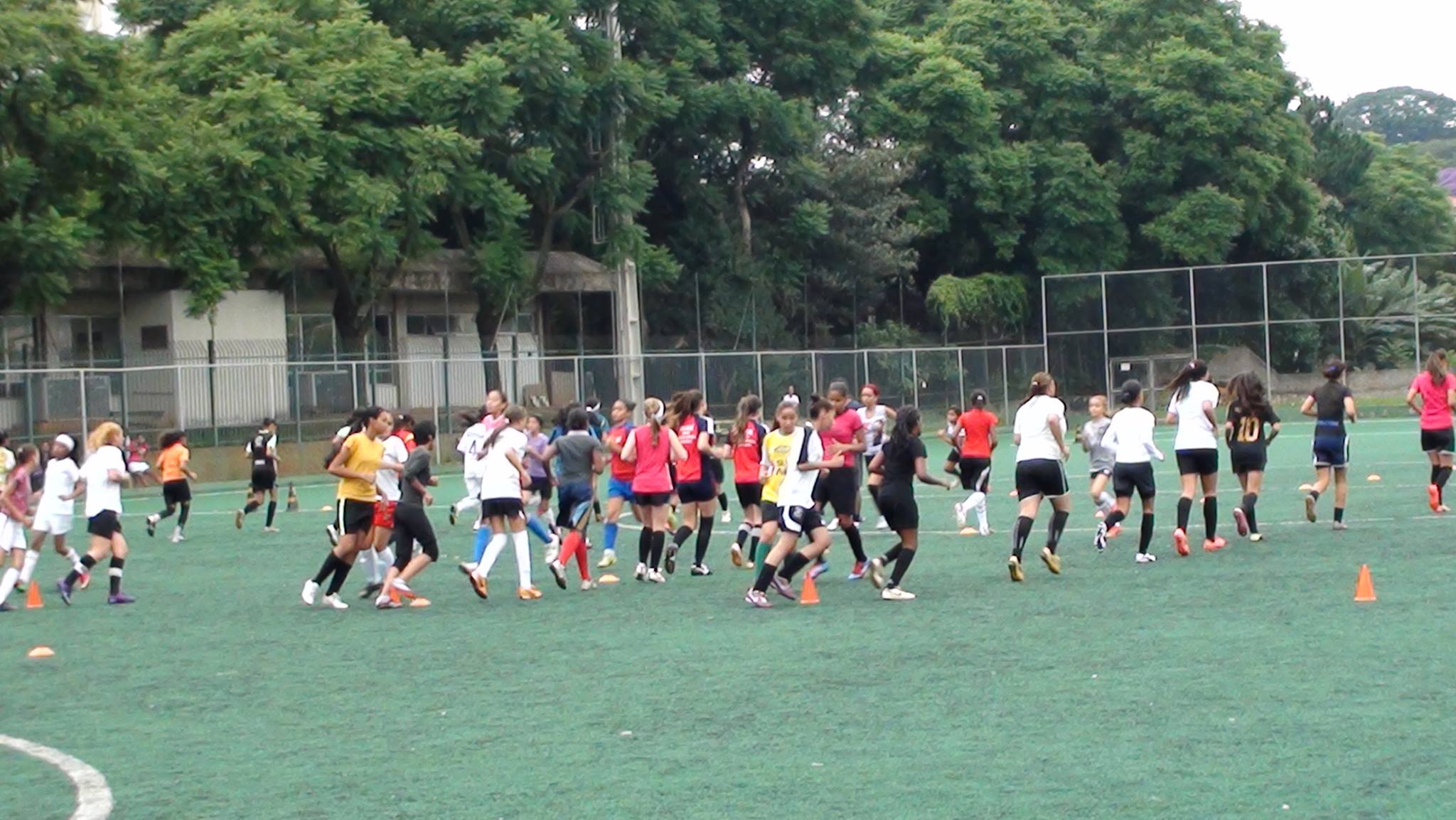 Meninas enfrentam peneira por vaga no Campeonato Paulista sub-17 - RecordTV  - R7 Fala Brasil