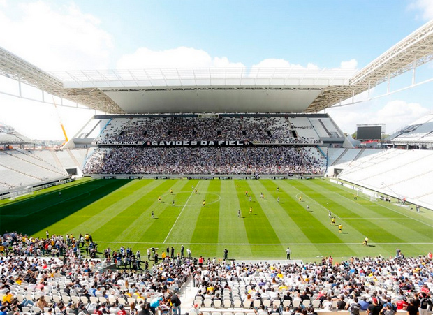 Na Arena Corinthians, telões mostram muito mais que apenas o jogo em si -  Esportividade - Guia de esporte de São Paulo e região