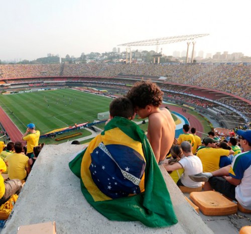 Torcida do Brasil no estádio do Morumbi (Rubens Chiri/saopaulofc.net)