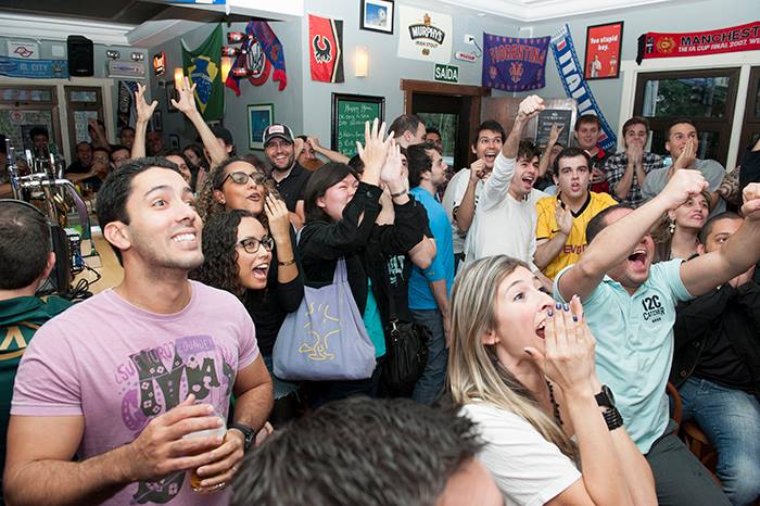 TELÃO E CARDÁPIO ESPECIAL PARA AS FINAIS DO TÊNIS