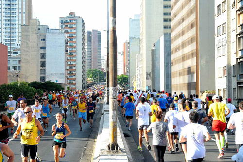 Corrida no Minhocão, em São Paulo (Meia Maratona/Divulgação)