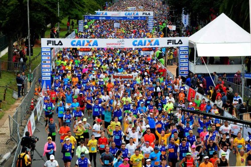 Largada da Maratona de São Paulo de 2015 (Diogo Yoshida/MBraga Comunicação)