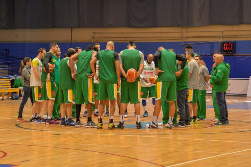 Seleção brasileira masculina de basquete antes de treino no ginásio da Hebraica (Hebraica)