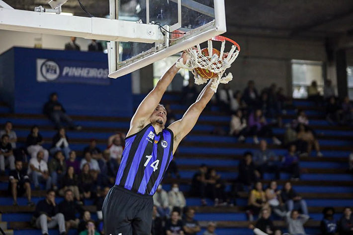 Pinheiros bate Mogi Basquete e reencontra a vitória no NBB Caixa - Esporte  Clube Pinheiros