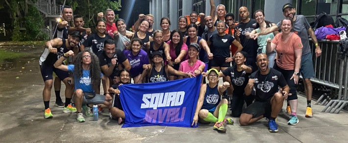 Encontre uma galera bacana com a qual treinar de graça corrida durante a semana