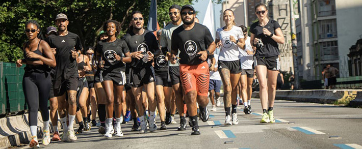 Treinos gratuitos com grupos de corrida para correr e se divertir em São Paulo